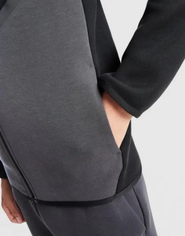 Спортивний костюм підлітковий Nike SPORTSWEAR TECH FLEECE чорно-темно-сірий HV5867-013__HV5869-070