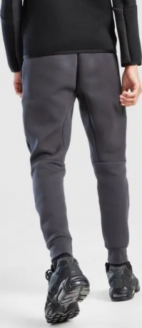 Спортивний костюм підлітковий Nike SPORTSWEAR TECH FLEECE чорно-темно-сірий HV5867-013__HV5869-070