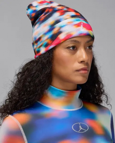 Шапка Nike JORDAN PEAK ESSENTIAL MOUNTAINSIDE BEANIE різнокольорова HV2047-100