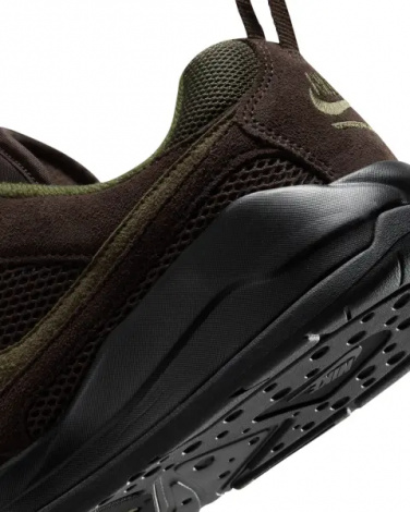 Кроссовки Nike JORDAN CMFT ERA темно-коричневые HJ6777-200