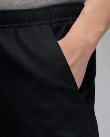 Спортивные штаны Nike JORDAN ESSENTIALS WOVEN черные HF9329-010