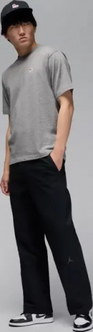 Спортивные штаны Nike JORDAN ESSENTIALS WOVEN черные HF9329-010