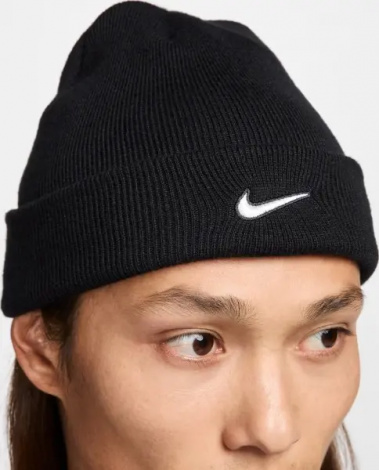 Шапка Nike TERRA SWOOSH BEANIE черная HF0189-010
