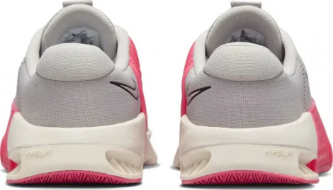 Кроссовки для тренировок женские Nike METCON 9 серо-розовые DZ2537-004