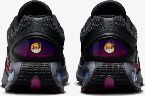 Кроссовки Nike AIR MAX DN черно-фиолетовые DV3337-001