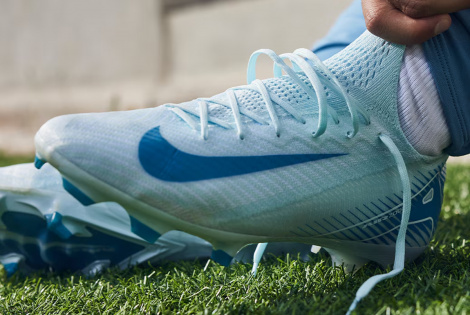 Футбольні бутси Nike Air Zoom Mercurial Vapor 16 Elite FG FQ1457-400