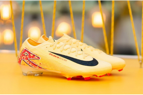 Футбольные бутсы Nike Air Zoom Mercurial Vapor 16 Elite x Mbappe FG FQ8683-800