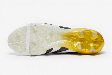 Футбольные бутсы Adidas Predator Elite Tongue FG JI1095