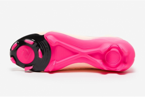 Футбольні бутси Nike Phantom Luna II Academy MG FD6725-800