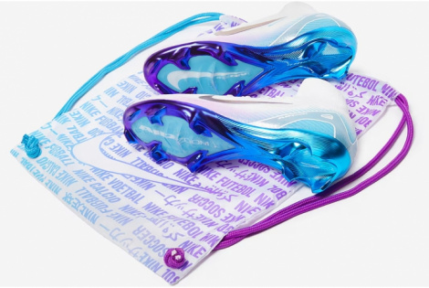 Футбольные бутсы Nike Air Zoom Mercurial Vapor 16 Elite LV8 FG HV4887-100