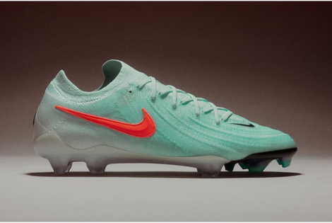 Футбольные бутсы Nike Phantom GX II Elite FG FJ2559-300