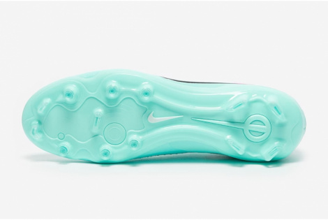 Футбольные бутсы Nike Tiempo Legend X Academy MG DV4337-401