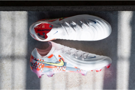 Футбольные бутсы Nike Phantom GX II Elite SE x Barna FG FZ1527-001