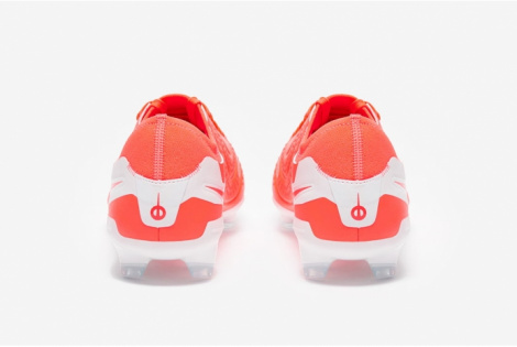Футбольные бутсы Nike Tiempo Legend X Pro FG DV4333-800