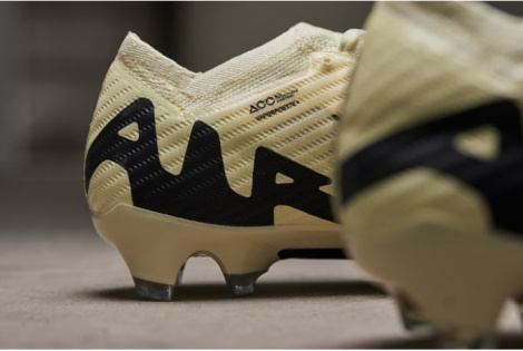 Дитячі футбольні бутси Nike Air Zoom Mercurial Vapor 15 Elite FG Junior DJ4978-700