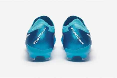 Футбольні бутси Nike Phantom GX II Pro FG FJ2563-400