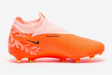 Футбольні бутси Nike Phantom GX Academy DF NU MG DZ3481-800
