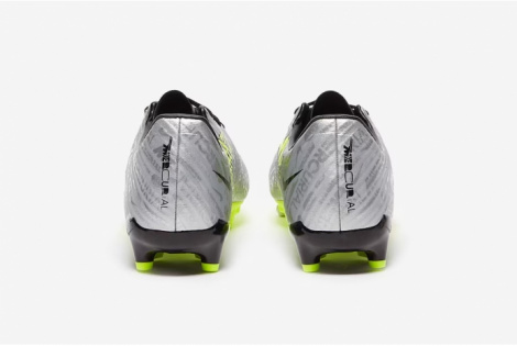 Футбольні бутси Nike Air Zoom Mercurial Vapor 15 Academy XXV MG FB8399-060