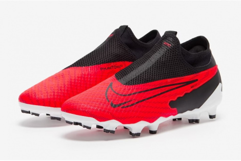 Футбольные бутсы Nike Phantom GX Academy DF MG DD9472-600