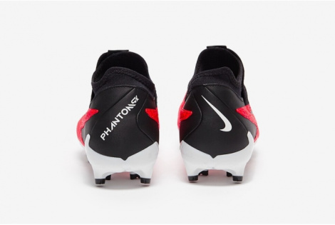 Футбольные бутсы Nike Phantom GX Academy DF MG DD9472-600