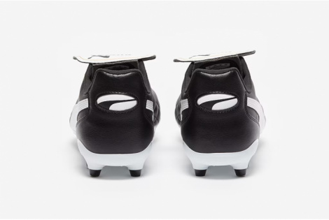 Футбольные бутсы Puma King Top FG/AG 105607-01