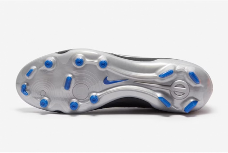 Футбольные бутсы Nike Tiempo Legend X Academy MG DV4337-040