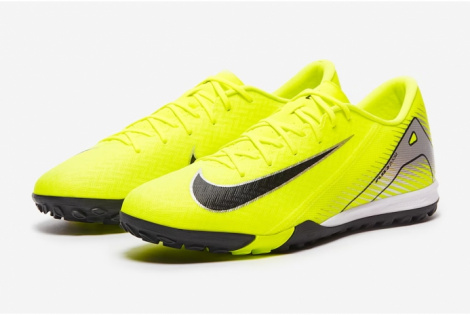 Сороконіжки Nike Air Zoom Mercurial Vapor 16 Academy TF FQ8449-700