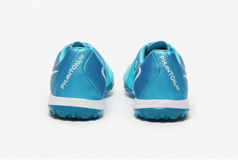 Сороконіжки Nike Phantom GX II Academy TF FJ2577-400