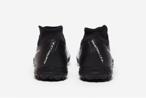 Сороконіжки Nike Phantom Luna II Academy TF FJ2566-100