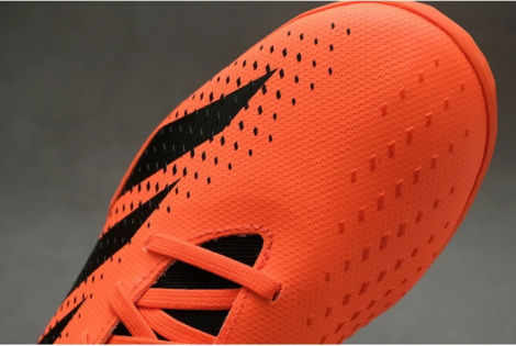 Сороконожки Adidas Predator Accuracy.3 Low TF GW4641
