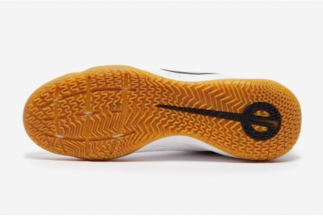 Футзалки Nike Tiempo Legend X Academy IC DV4341-100