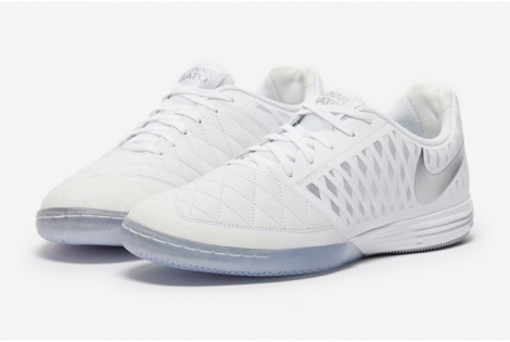 Футзалки Nike Lunar Gato II IC 580456-105