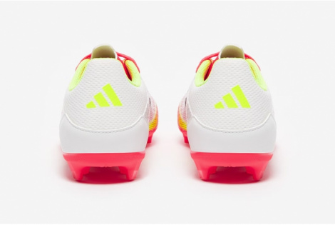 Детские футбольные бутсы Adidas F50 League MG Junior IE3747