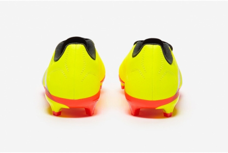 Дитячі футбольні бутси Adidas Predator League FG Junior IG7747