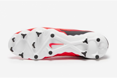 Детские футбольные бутсы Nike Phantom GX Pro FG Junior DD9463-600