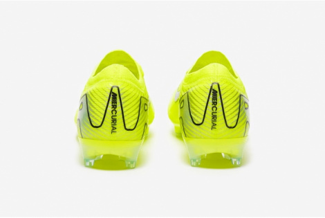 Дитячі футбольні бутси Nike Air Zoom Mercurial Vapor 16 Elite AG-Pro Junior FQ8693-700