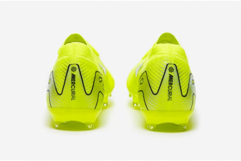 Дитячі футбольні бутси Nike Air Zoom Mercurial Vapor 16 Pro FG Junior HF5448-700