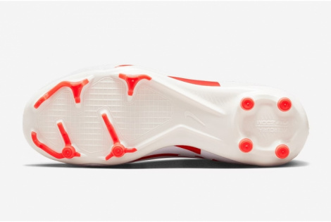 Детские футбольные бутсы Nike Air Zoom Mercurial Superfly 9 Academy MG Junior DJ5623-600