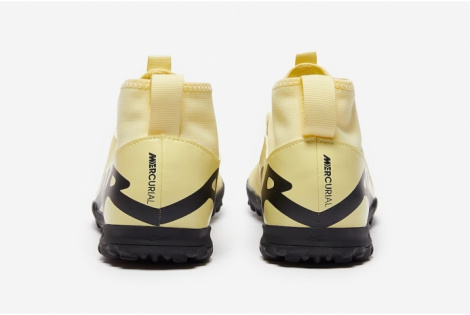 Дитячі сороконіжки Nike Air Zoom Mercurial Superfly 9 Academy TF Junior DJ5616-700