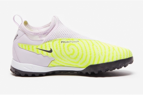 Детские сороконожки Nike Phantom GX Academy DF TF Junior DD9556-705