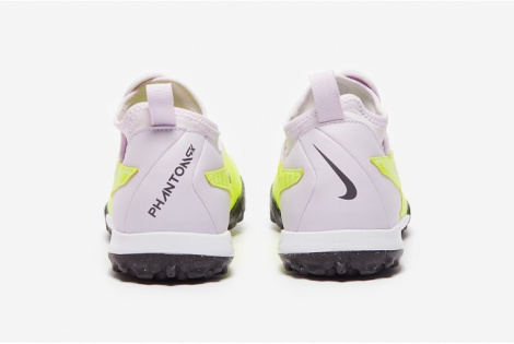 Детские сороконожки Nike Phantom GX Academy DF TF Junior DD9556-705