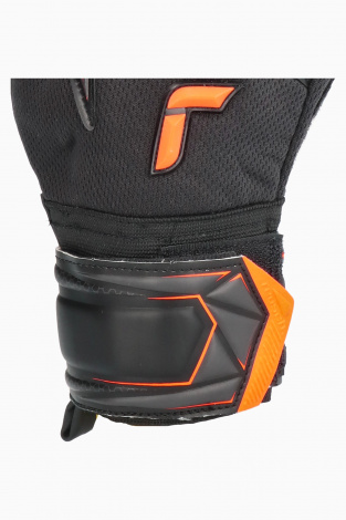 Воротарські рукавички Reusch Attrakt Advance Finger Support Junior - чорний