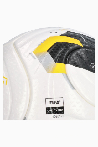 Футбольний м'яч adidas Kings League La Chapricosa Pro