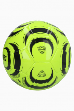 Футбольный мяч adidas Tiro Club