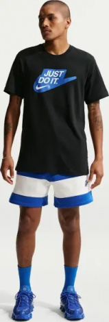 Футболка Nike SPORTSWEAR чорно-синя IO9512-010