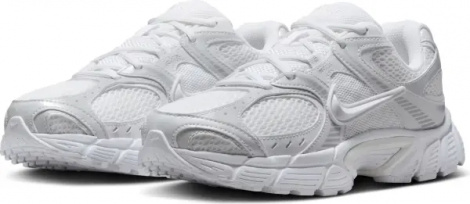 Кросівки жіночі Nike V5 RNR білі HQ7901-101