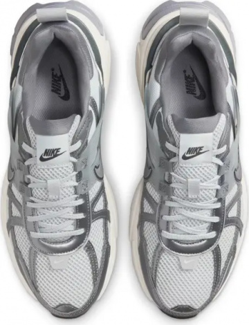 Кросівки жіночі Nike V2K RUN сіро-срібні FD0736-003