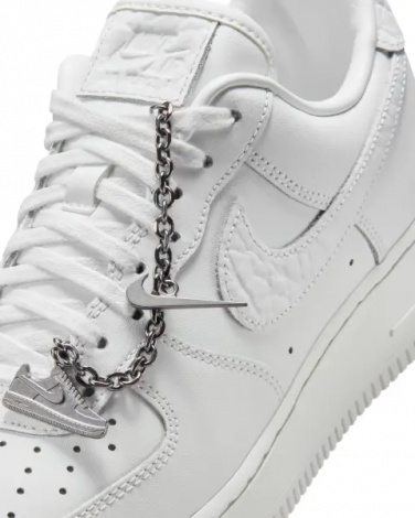 Кросівки жіночі Nike AIR FORCE 1 '07 LOW білі IM6485-121