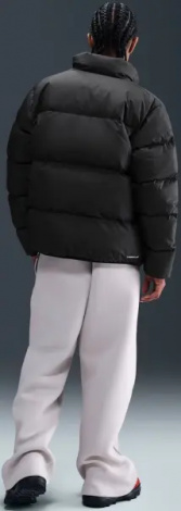 Пуховик Nike SPORTSWEAR CLUB THERMA-FIT черный IB2975-010