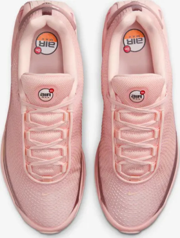 Кросівки жіночі Nike AIR MAX DN персикові HV4861-601